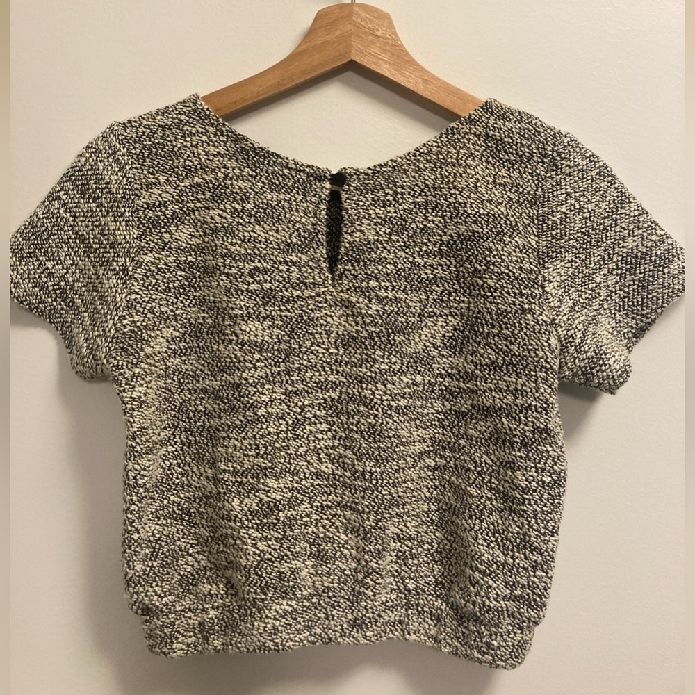 Harlowe & Graham Cropped Short Sleeve Sweater
